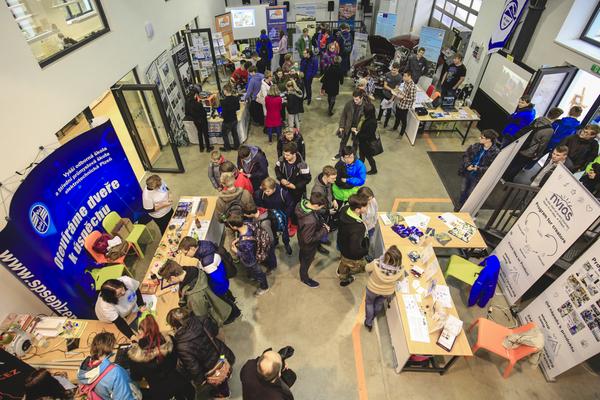 Festival práce a vzdělávání „Posviť si na budoucnost“ - Plzeň, 2017